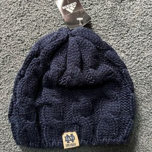 NWT Notre Dame knit hat